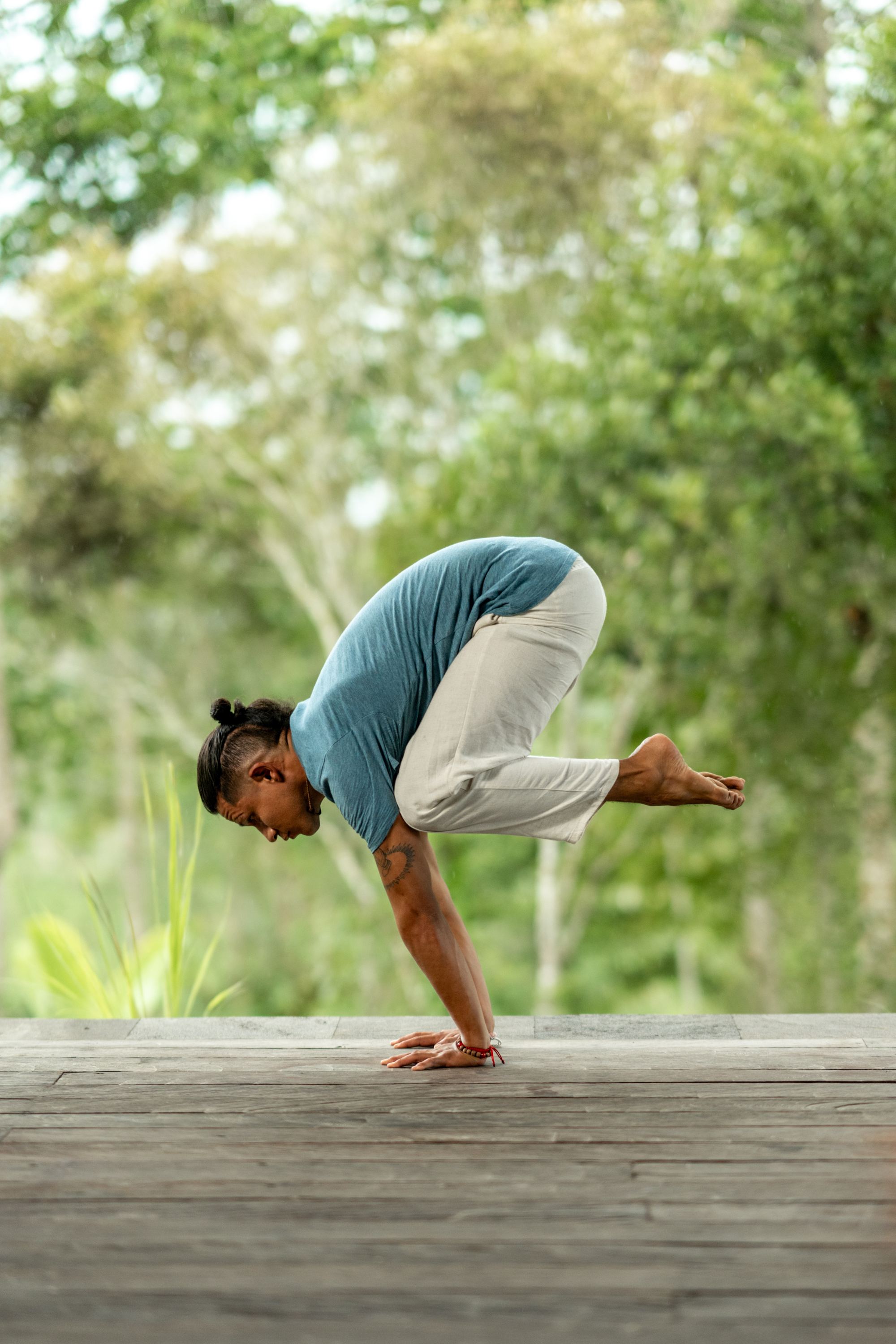 Antonio Barahona — Yoga en Bali